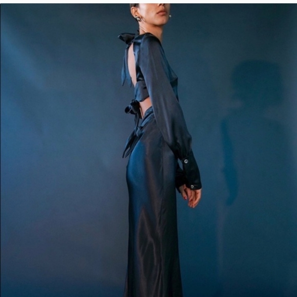 The Line by K Dress Backless With Self Tie Satin Navy Blue Formal Dress Sz-XS